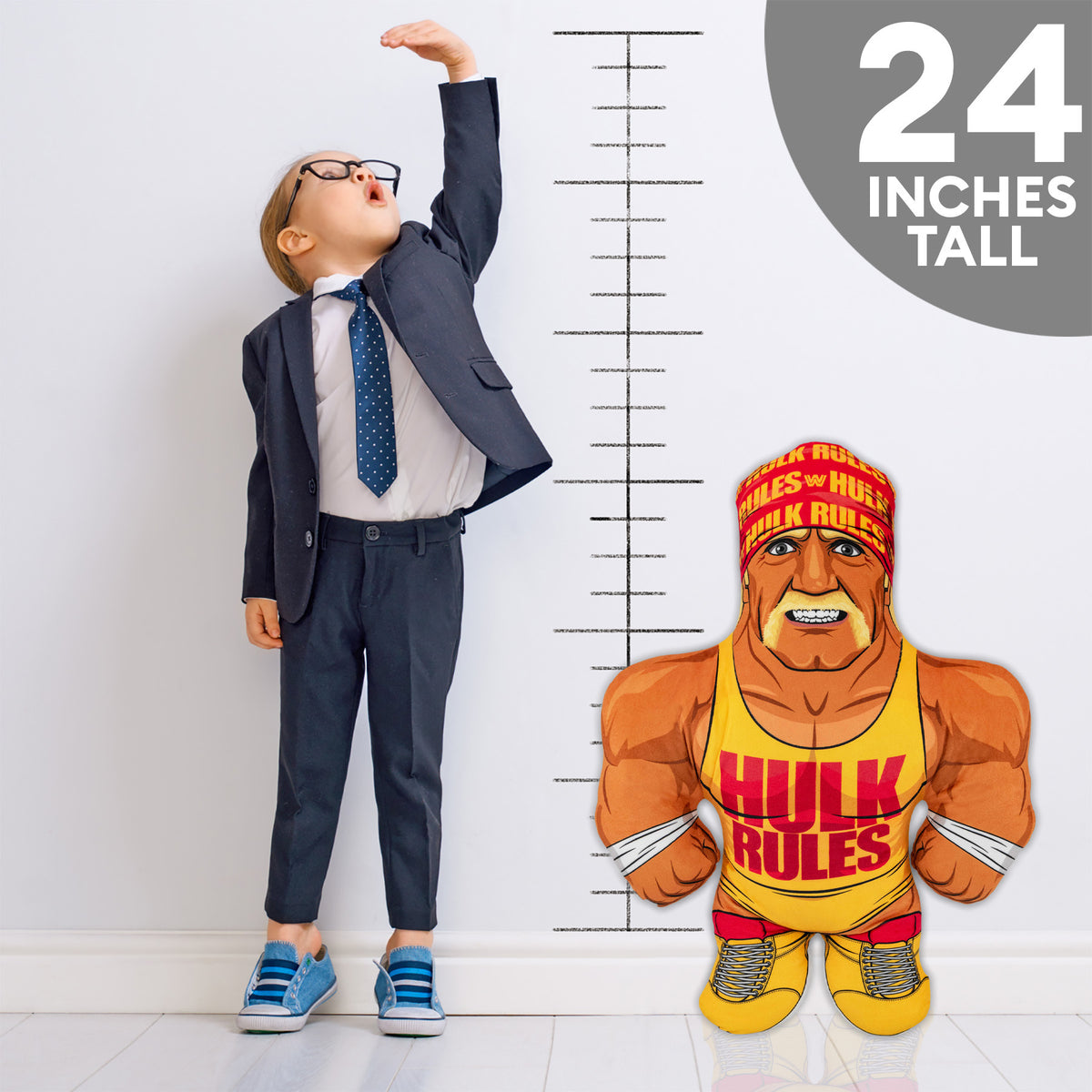 WWE Hulk Hogan 24" Bleacher Buddy