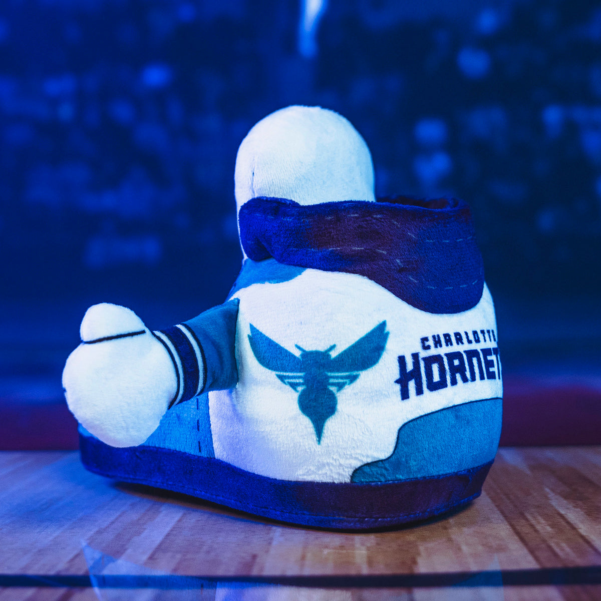 Charlotte Hornets Sneaker 7&quot; Kuricha Plush