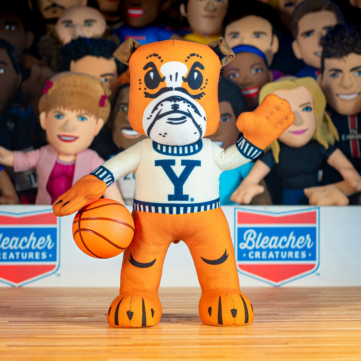 Yale Bulldogs Handsome Dan 10&quot; Mascot Plush Figure